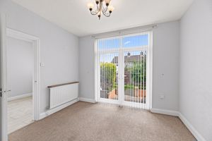 Family Room- click for photo gallery